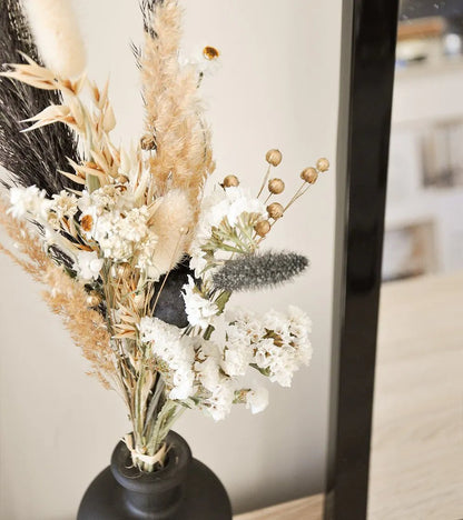 Bouquet de fleurs séchées en vase Dame Jeanne Noir mat - Autours Madame