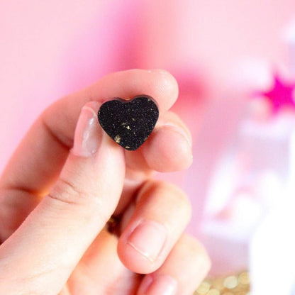 Mini Pin's coeur noir à feuille d'or - Autours Madame